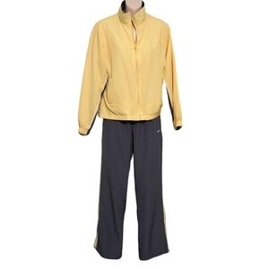 🔵BOGO FREE🔵 Reebok Jogging Suit Pants Top Athletic Zip Front Sz S